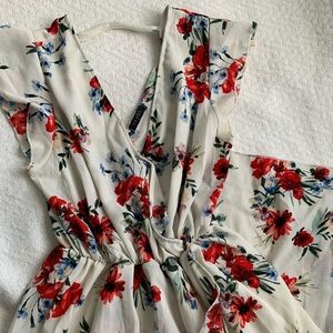 Floral high-low dress💐🌾💐